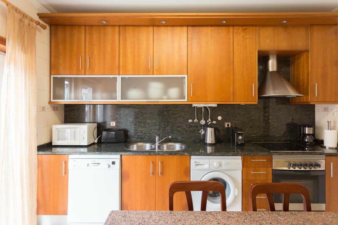 Apartamento Praia Sao Martinho Do Porto Luaran gambar